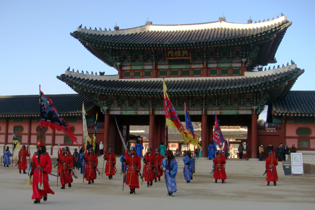1a South Korea Seoul Gyeongbokgung Palace Changing Of Guards 1024x683
